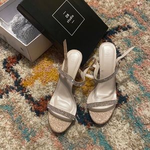 David’s Bridal formal shoes size 10